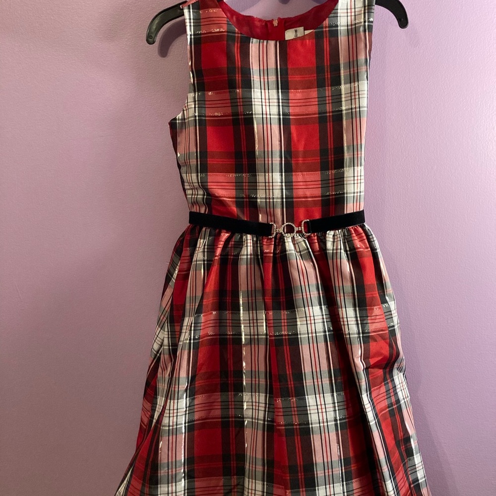 Christmas dress , bubble skirt - it creates a bubble effect at the bottom.